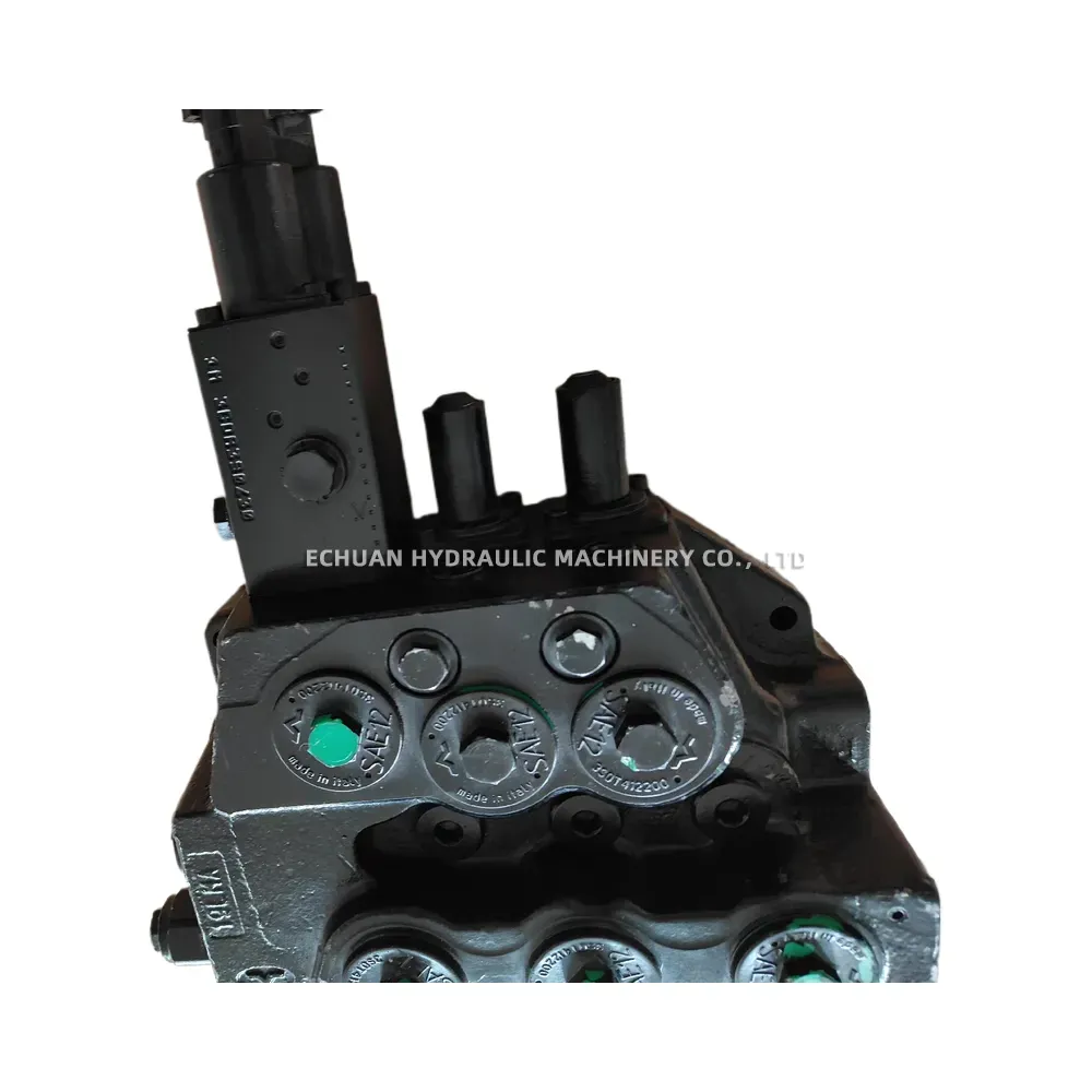 Walvoil 84279514 / 10B300001_IR02 Hydraulic Directional Control Valve (Hand Control)