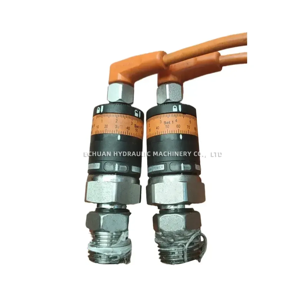 ifm electronic PK5524 Pressure Sensor (Electronic Pressure Switch)