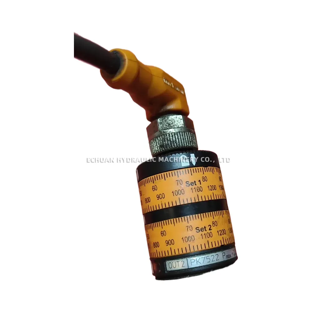 ifm electronic PK7522 Pressure Sensor / Electronic Pressure Switch